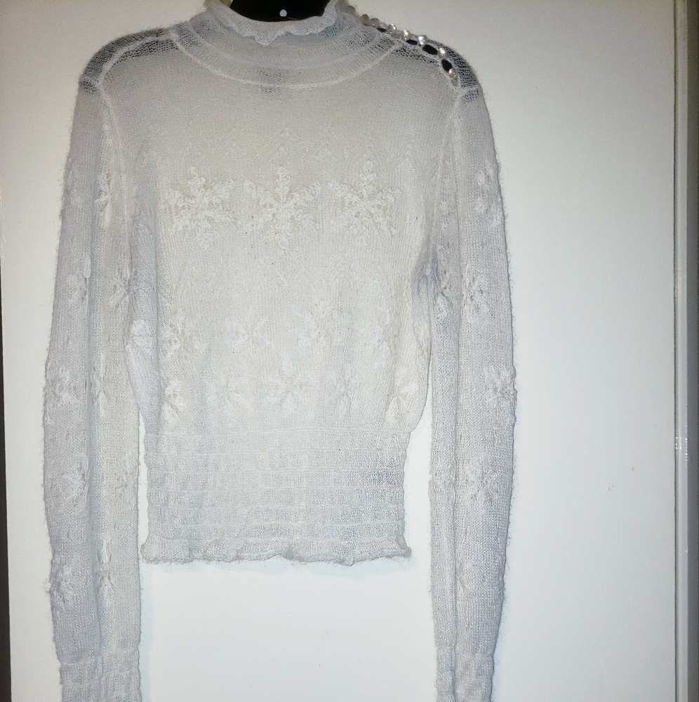 Vintage looking free people sweater